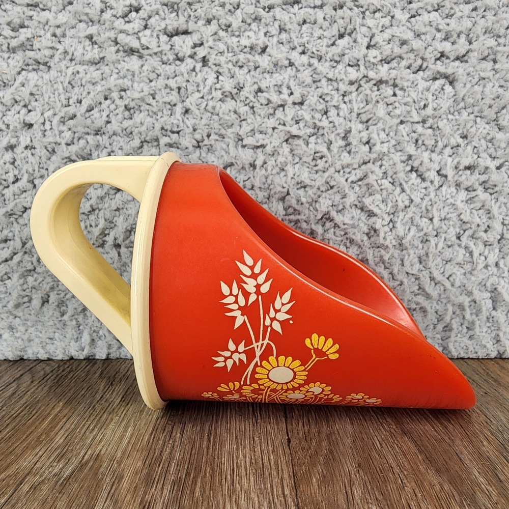 Vintage Avon Orange Floral Wheat Plastic Laundry Detergent Bath Salt Scooper 5"